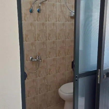 Appartement House D-16 Albania