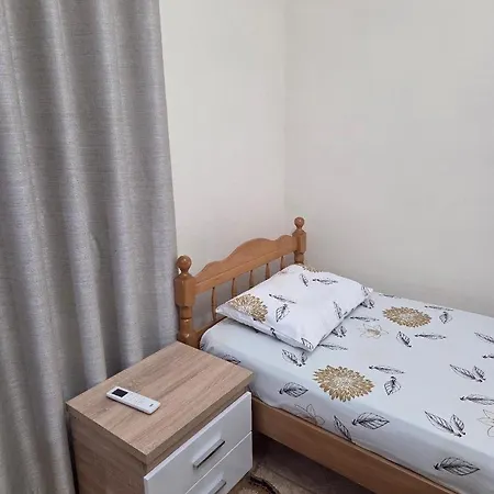 Appartement House D-16 Albania